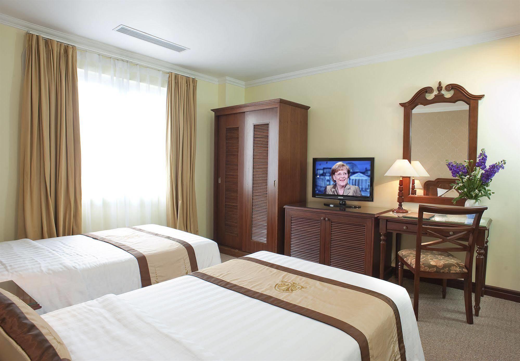 Adamas Hanoi Hotel Exteriör bild